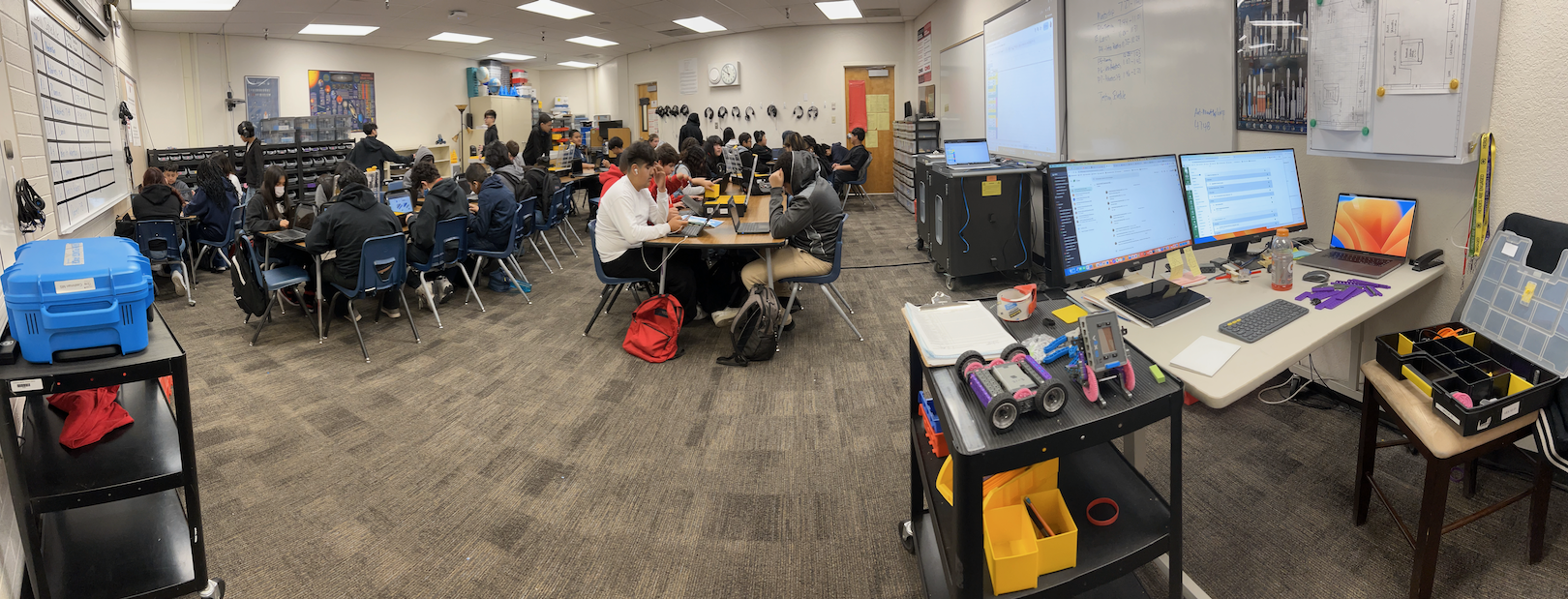 2023-03-23 Current teaching station